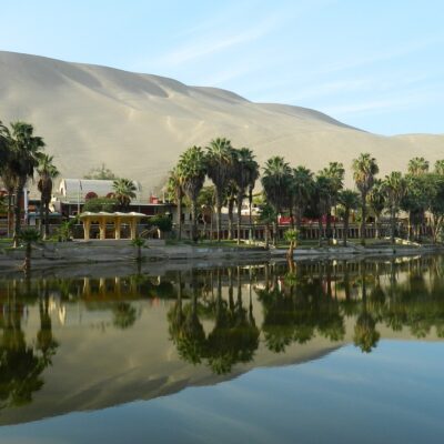 oasis-of-huacachina-930676_1280